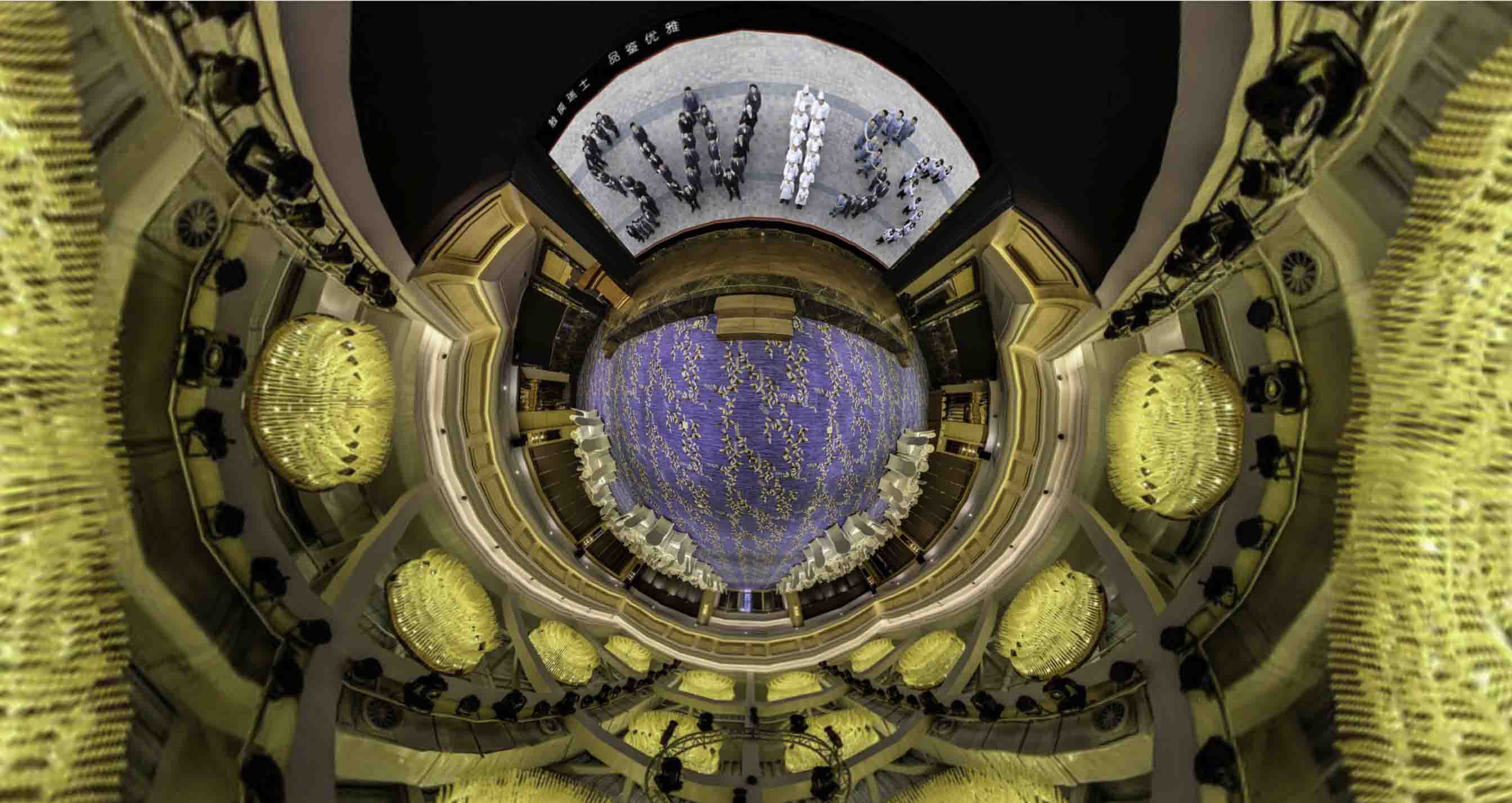 岑巩探索VR全景拍摄中的深度感：营造沉浸式体验的关键要素